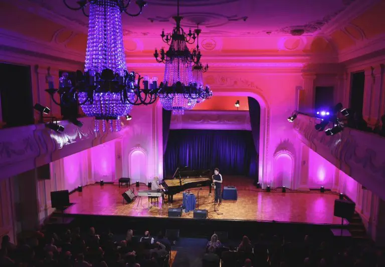 Koncertom džez dua BOJANA ZULFIKARPAŠIĆA I ŽILIJENA LUROA zatvoren 5. festivala džez muzike INTIME JAZZ FEST
