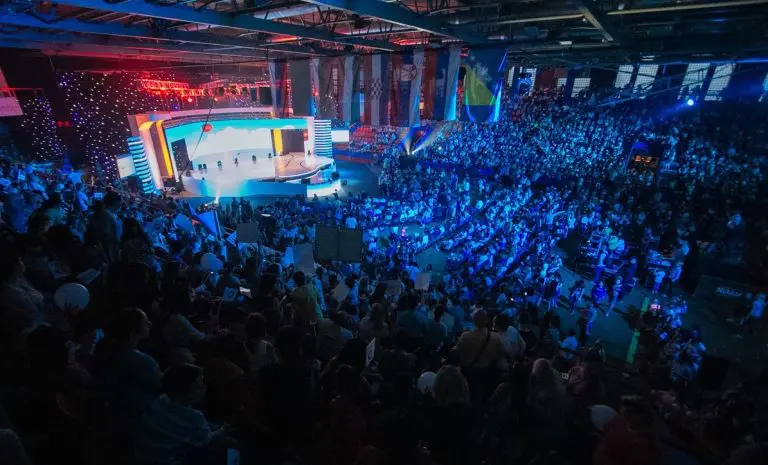 KONSTRAKTA, TIJANA DAPČEVIĆ I 23 NOVE ĐURĐEVDANSKE ZVJEZDICE!