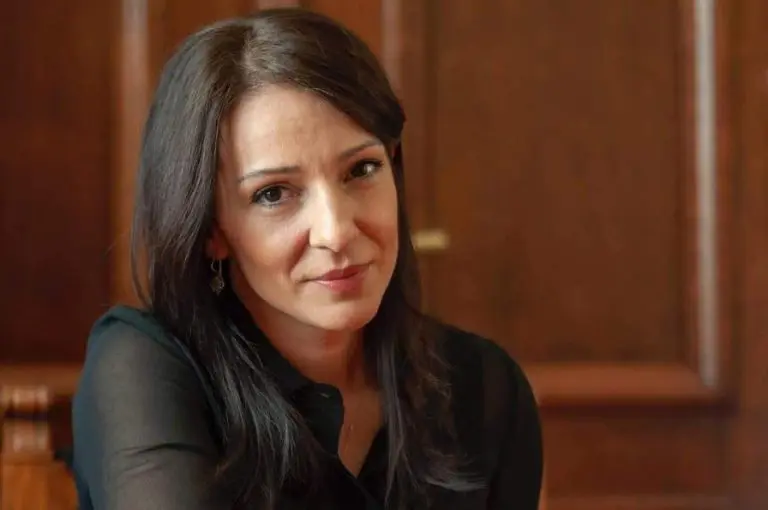 Političarka na izmaku snaga. Štrajkuje glađu 9. dan, ima samo jednu molbu za građane