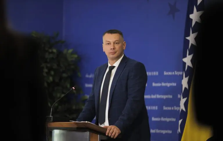 “Tužiću Nešića, neka na sudu objasni odakle mu informacija da sam privedena…”