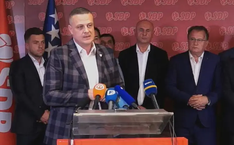 Vojin Mijatović predstavljen kao kandidat za člana Predsjedništva BiH: Očekujem pobjedu
