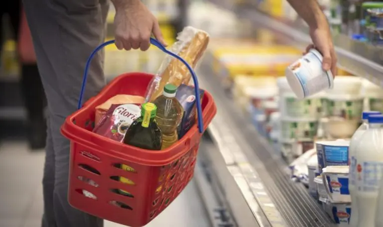 NIŠTA OD JEFTINIJEG ŽIVOTA U BiH: Cijene će i dalje rasti!