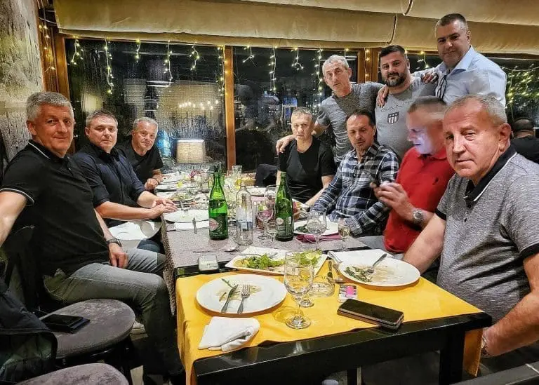 Mnoge fudbalske legende stigle u Sarajevo kako bi na vječni počinak ispratile Ivicu Osima