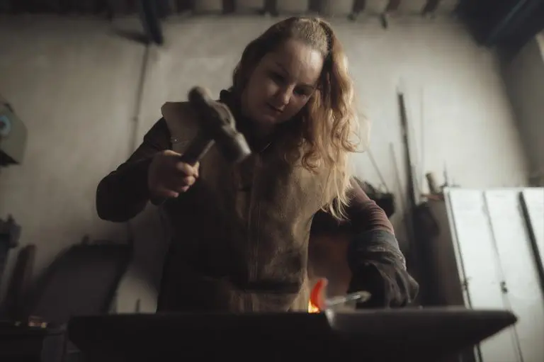 Andrea Kosec, jedna od pet ženskih kovača u Slovačkoj