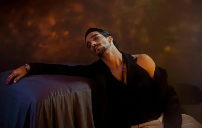 PRIČA O MOSTARCU KOJI JE DOSANJAO AMERIČKI SAN Goran već pet godina puni pozorišne sale New Yorka i ruši granice