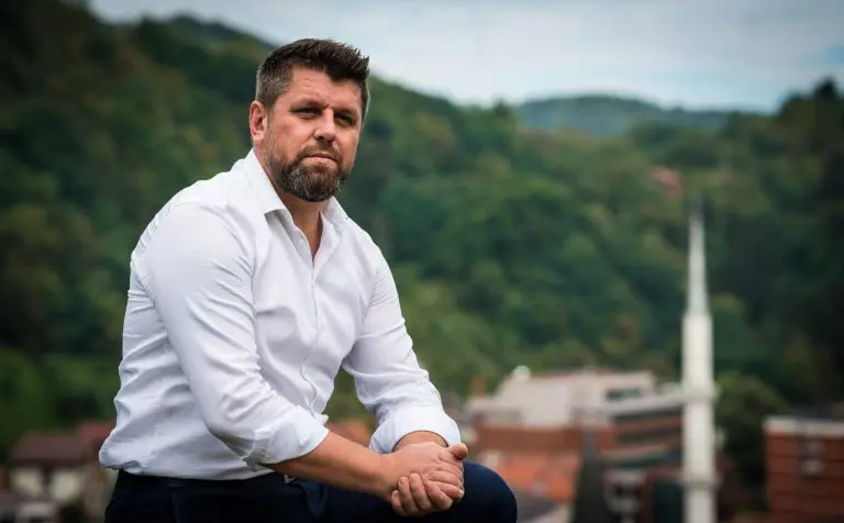 Duraković za BUKU: Moja politika će biti politika srednjeg puta, pružene ruke i otvorenog srca prema svima