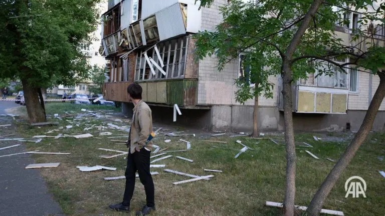 Ukrajina: U ruskom napadu na Kijev poginule tri, povrijeđeno deset osoba