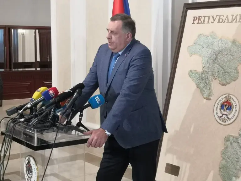 Dodik njemačke vojnike uporedio s nacistima