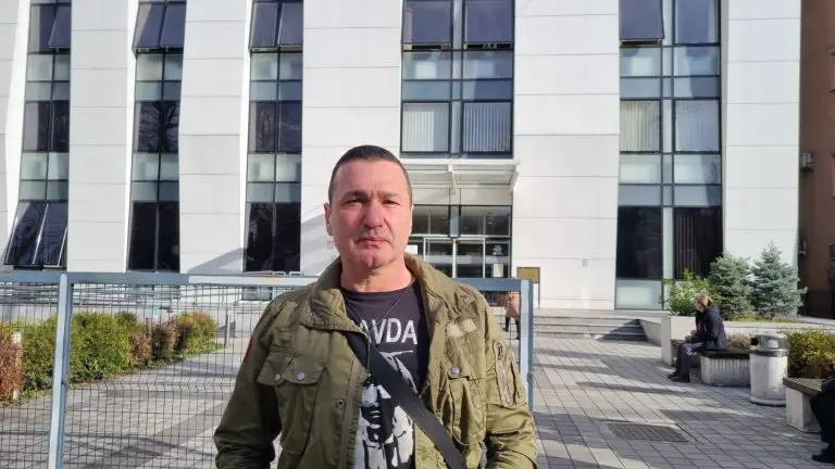 Davor Dragičević mora Dodiku platiti 1.500 KM