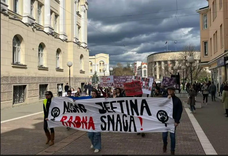 Osmomartovski marš, borba za radnička prava: Pogledajte fotografije iz Banjaluke!
