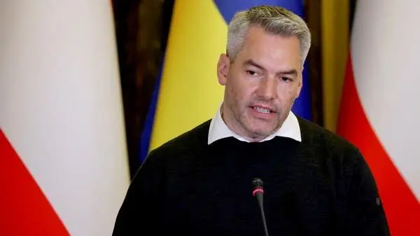 Prvi lider iz EU se uživo susreće sa Putinom