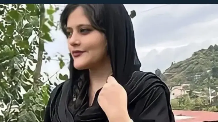 Obilježava se 40 dana od smrti Mahse Amini, iranska policija u strahu od nasilja