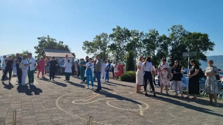 Informacije iz UKC RS nakon dojava o postavljenom eksplozivu