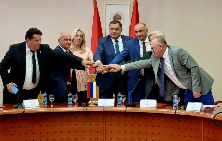 Vladajuća koalicija potpisala sporazum o zajedničkom izbornom djelovanju