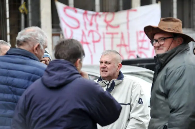 Spontano okupljanje povodom godišnjice februarskih demonstracija u Tuzli