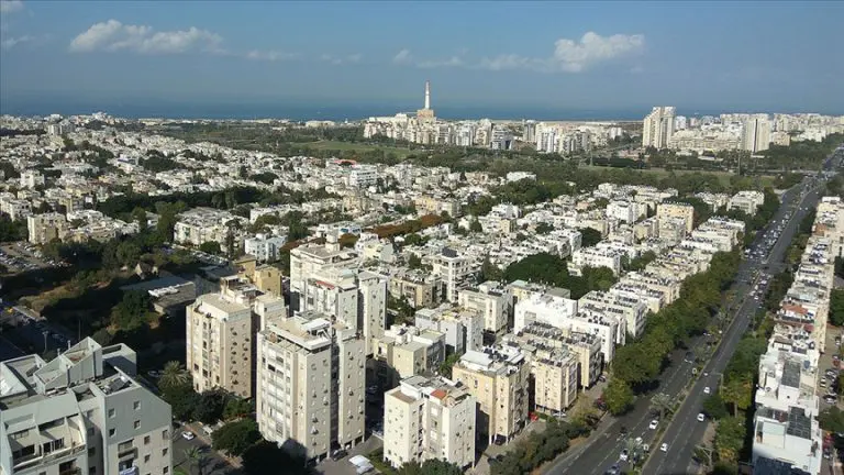 Porodice izraelskih zarobljenika u Gazi protestovale u Tel Avivu: Traže ostavku premijera Netanyahua