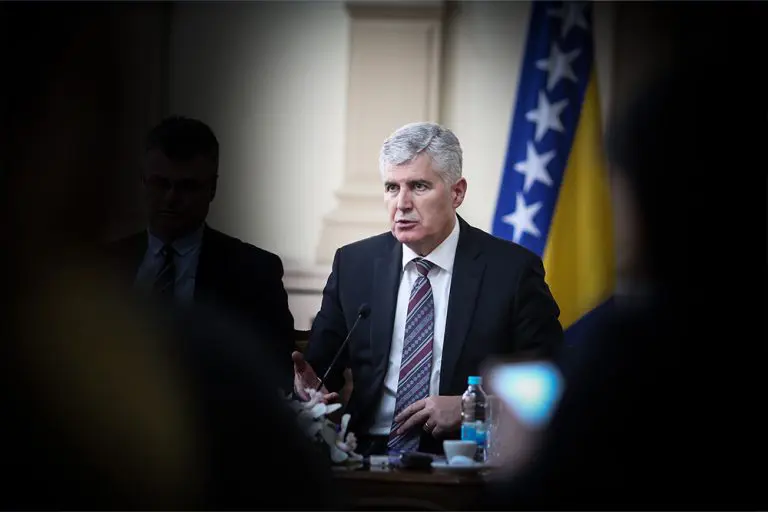 Američki ambasador u BiH proziva Dragana Čovića