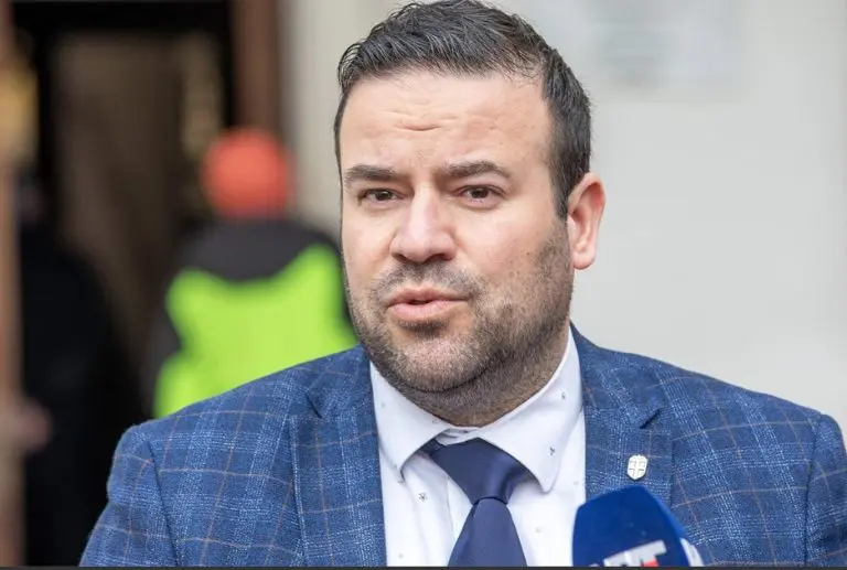 Oglasio se gradonačelnik Pule nakon optužbi da je vrijeđao Srbe
