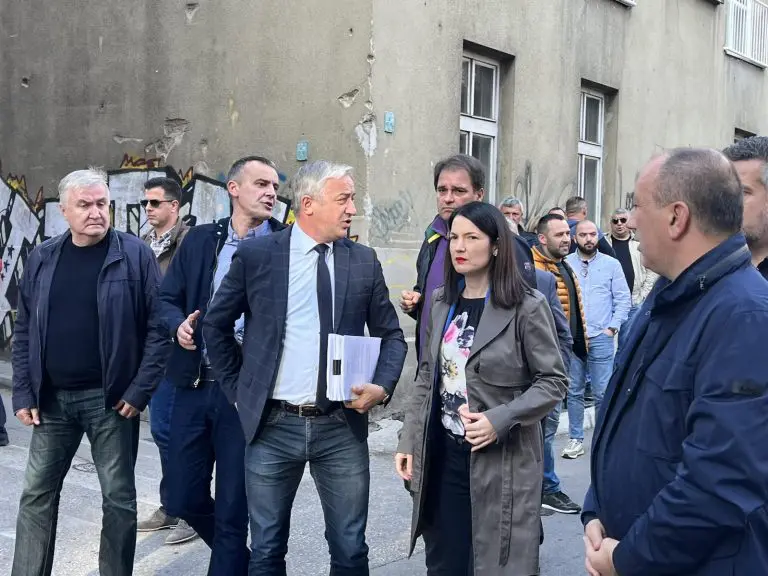Opozicija predaje žalbu CIK-u na utvrđene rezultate (VIDEO)