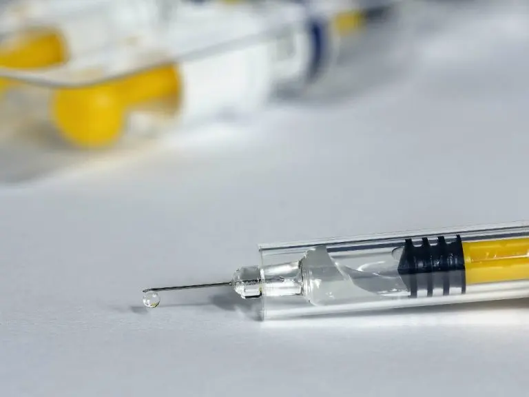 Revolucionarni napredak u medicini: Najavljena vakcina protiv raka do 2030.