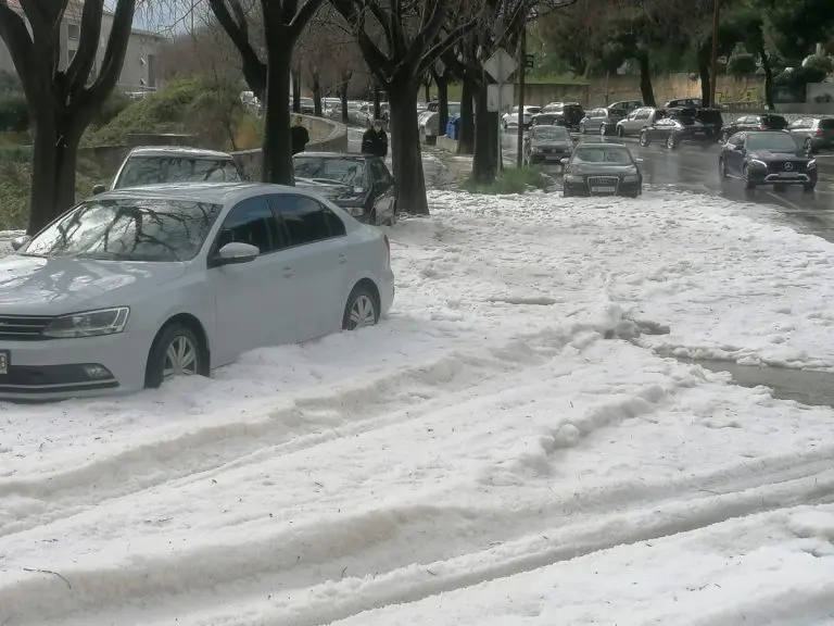 Nestvarni prizori iz Splita (VIDEO)