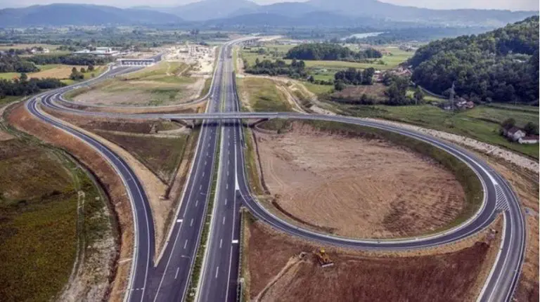 Tajni ugovor sa Kinezima: Počinje gradnja autoputa sa 23 nadvožnjaka, 10 podvožnjaka, devet mostova…