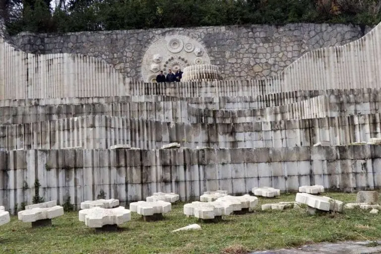 Nije podržana inicijativa o čuvanju i zaštiti objekta Partizansko groblјe u Mostaru