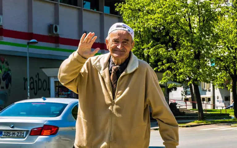 Preminuo čika Ale
