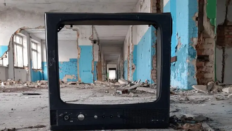 Sve manje svoji, a sve više sami