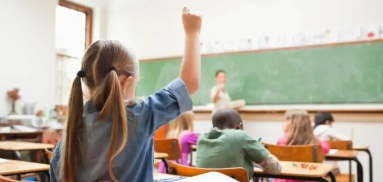 Dječji psihijatar podijelio 5 stvari koje smatra važnima uoči povratka u školu