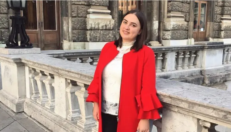 Mlada Tuzlanka govori 18 jezika i studira na tri fakulteta u Beču!