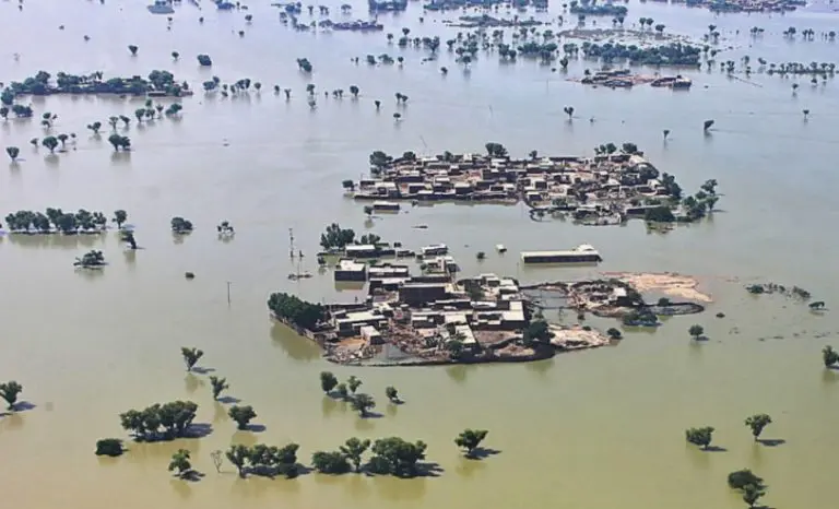 Apokaliptične scene iz Pakistana: Trećina zemlje pretvorena u “more”, milioni ljudi evakuisni