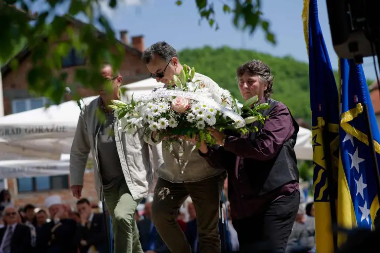 Ratni veterani iz BiH, Hrvatske i Srbije odali počast ubijenim mještanima Lozja kod Goražda