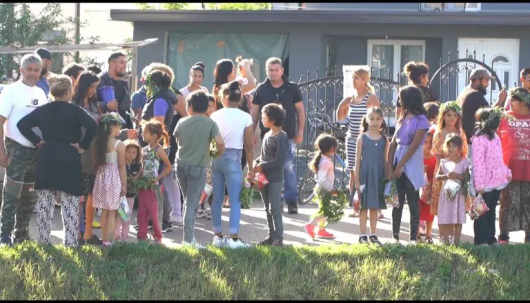 Romi danas slave Đurđevdan: Jedan od najstarijih i najveselijih romskih praznika