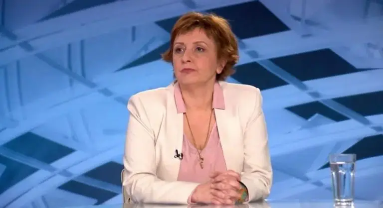 „Crkva pobijedila nauku“: Profesorka Biljana Stojković o odluci da se menjaju udžbenici biologije