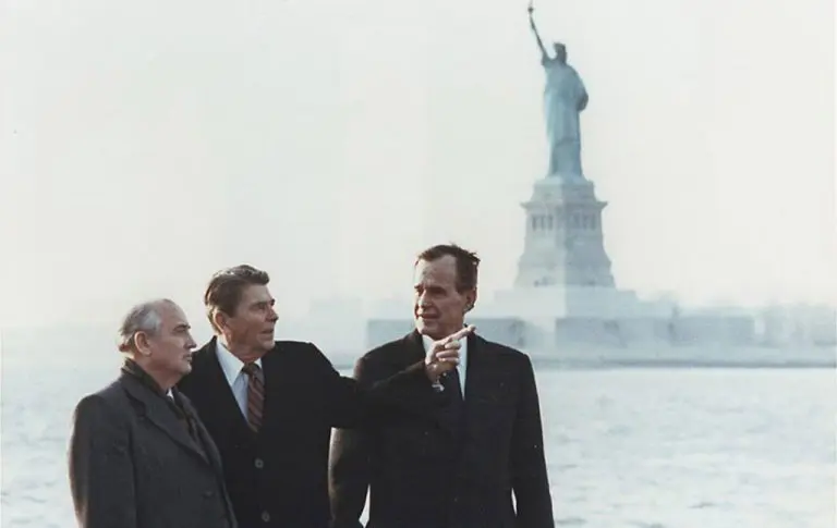 Tariq Ali: Prije rata