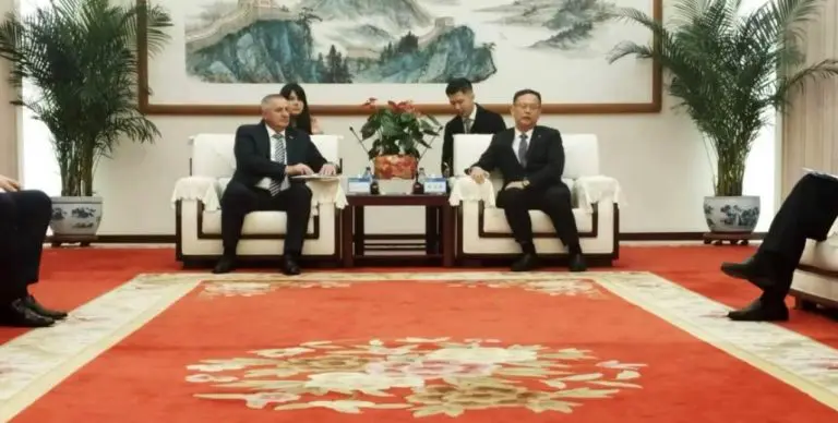 Dugovi stigli na naplatu: Republika Srpska će biti u teškoj situaciji, a Kina je bacila mamac