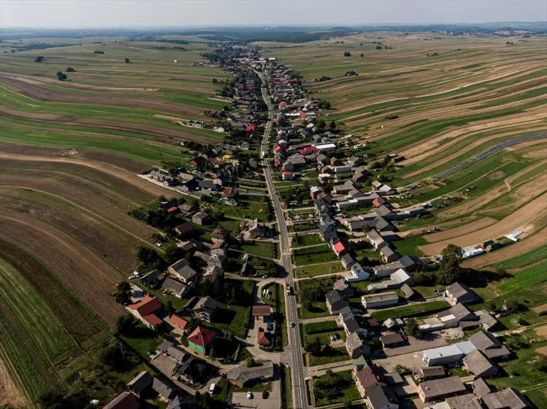 Gradić u kojem svi stanovnici žive u jednoj ulici