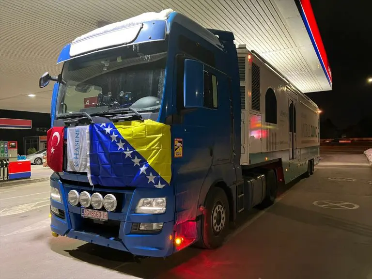 Mobilna klinika iz BiH krenula u zemljotresom pogođenu regiju Turske