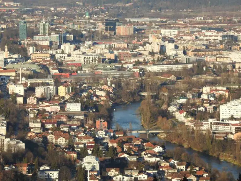 Detonacija aktivirala alarm banke u Banjaluci