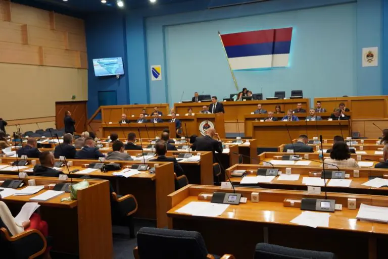 Počela sjednica NSRS: Jedina tačka Prijedlog zakona o izmjeni Zakona o objavljivanju zakona i drugih propisa u RS