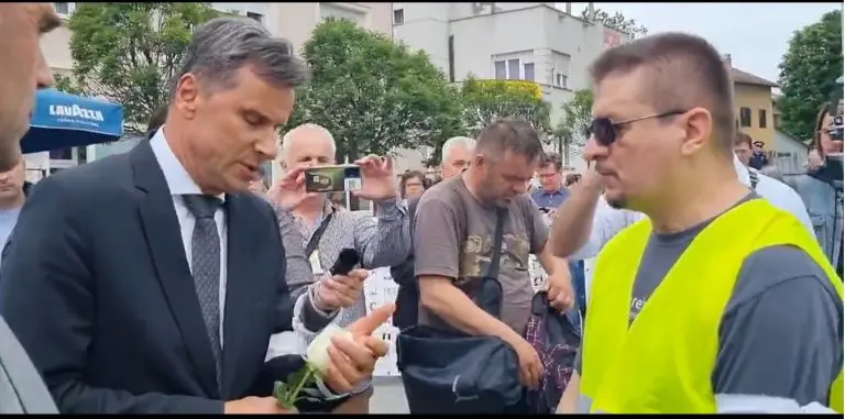 Edin Ramulić nije dozvolio Premijeru Federacije BiH Fadilu Novaliću da se obrati medijima u Prijedoru