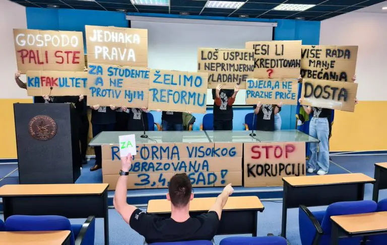 “Borimo se protiv sistema koji nam je uzeo djetinstvo i mladost, a naše prijatelje otjerao iz BiH”