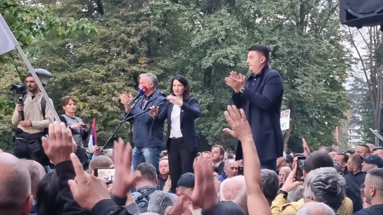 “Više nas je nego prošli put. Jedino čega se oni plaše je narod”