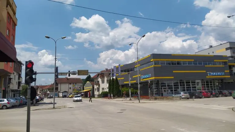 Bratunac: U jakom nevremenu povrijeđena učenica