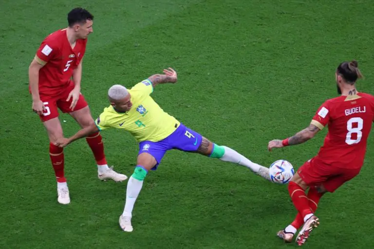 Istina o poljupcu Brazilke i Srbina koji svi šeruju