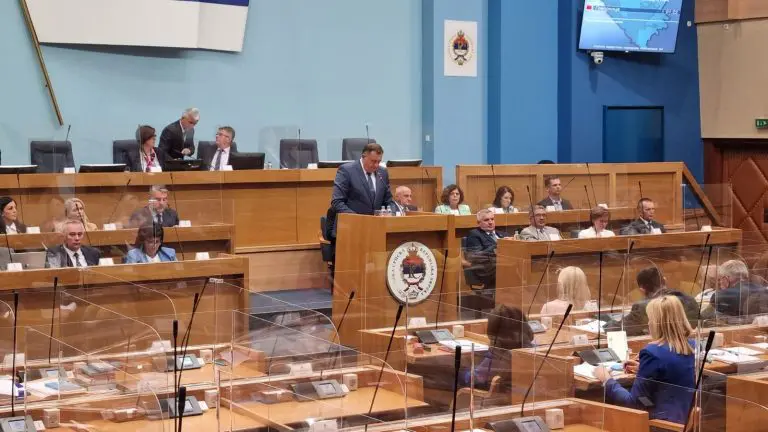 „Moramo tražiti i predlagati načine kako da umirimo situaciju, damo rješenja i usmjerimo političare da ih ispune„