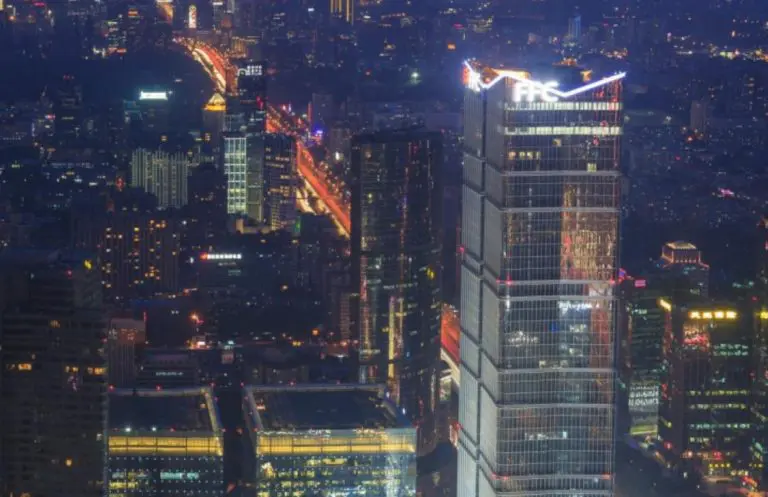 Duguje im se 1,1 biliona dolara, čas naplate je kucnuo: ‘Najveći su kamatari na svijetu!‘