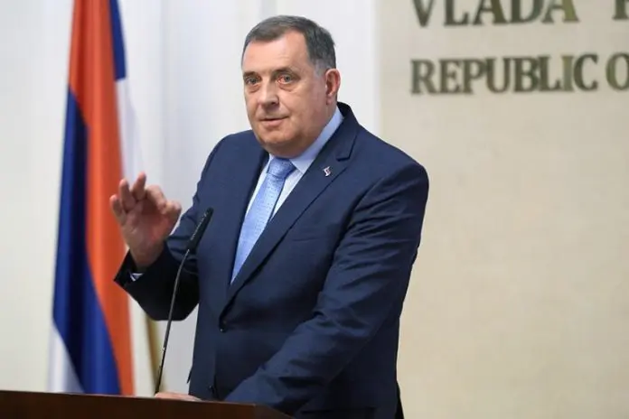 Dodik u odgovoru na saopštenje Ambasade SAD u BiH citirao Pobješnjelog Maksa