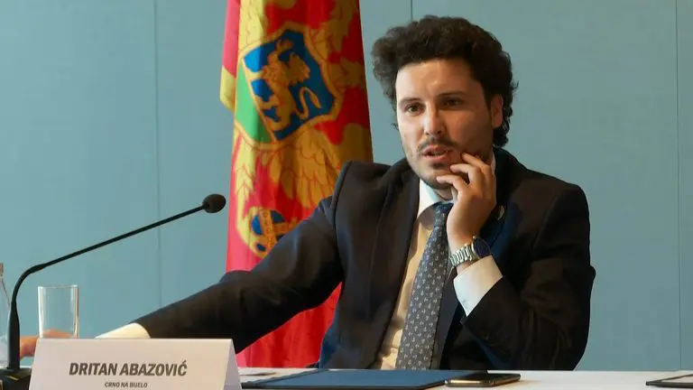 “Vijesti” o crnogorskom zaokretu od eksperata do političara: Profili svih novih ministara u Vladi CG